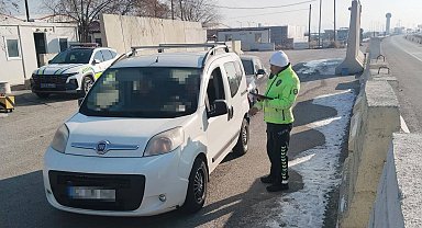 Emniyetten uygulama noktasındaki araçlara ceza yağdı
