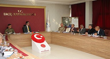 Erciş'te "El Yapımı Patlayıcılarlf Mücadele Toplantısı" yapıldı