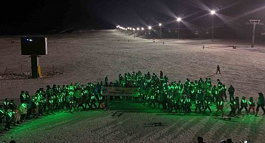 Erciyes'te spor şenliği ve gece kayağı