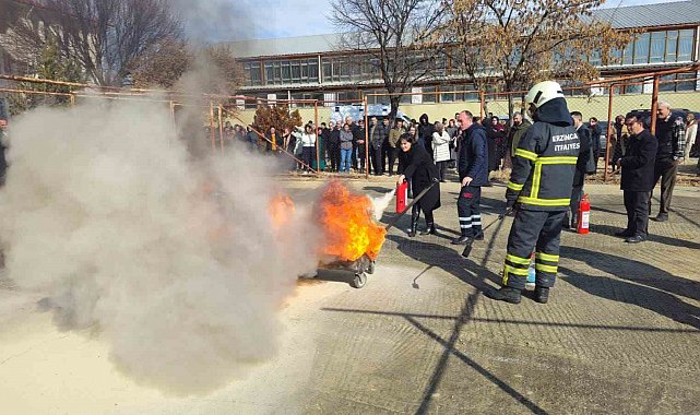 Erzincan'da uygulamalı yangın tatbikatı gerçekleştirildi
