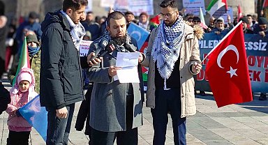 Erzurum'da sağlıkçıların yürüyüşü 66 haftadır sürüyor