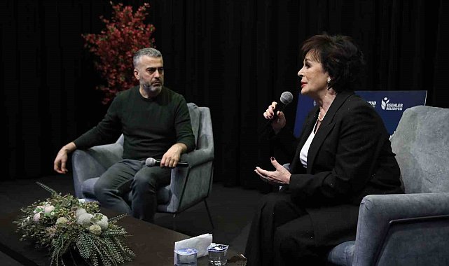 Esenler Sinema Akademisi usta oyuncu Hülya Koçyiğit'i ağırladı