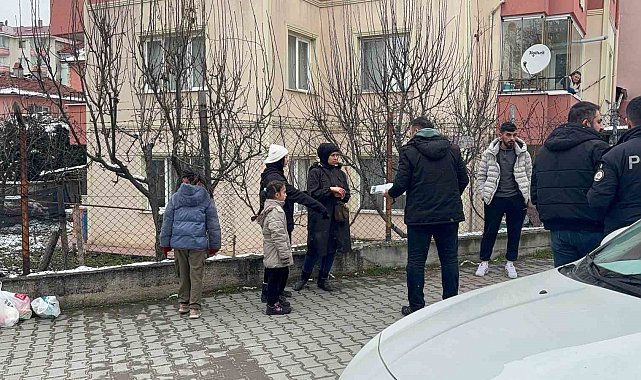 Eski sevgilisini bıçakla kafasından yaraladı