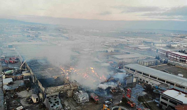 Fabrika yangını 13 saatin sonunda kontrol altına alındı