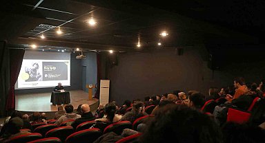 Film tutkunları, Bergman sinemasının derinliklerine indi