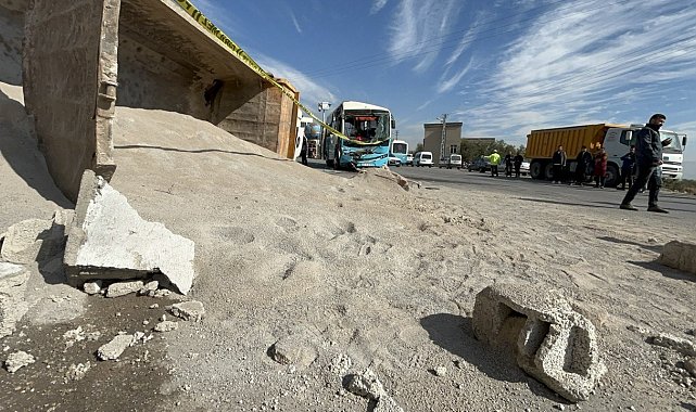 Freni patlayan kamyon ortalığı savaş alanına çevirdi: 6 yaralı