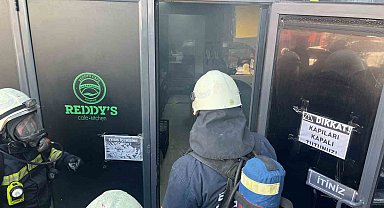 Fritöz'den çıkan yangın korkuttu