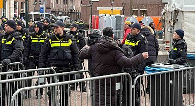 Galatasaray taraftarı, Alkmaar şehir merkezinde toplandı