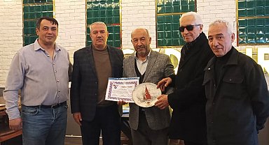 Gazetecilerden Hasan Başyiğit'e vefa yemeği