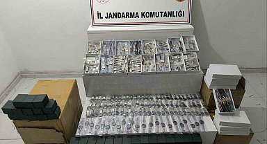 Gaziantep'te 2,3 milyon TL değerinde taklit saat ele geçirildi