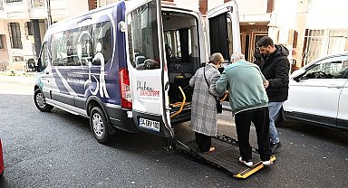 Gaziosmanpaşa'da sağlık ve eğitim için ücretsiz ulaşım hizmeti