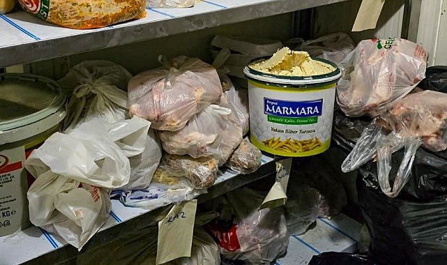 Gece denetimlerinde 160 kilogram bozuk gıda ele geçirildi
