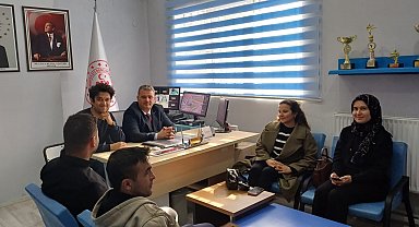 Gediz'de 'aile içi ve kadına yönelik şiddetle mücadele' eğitimi düzenlendi