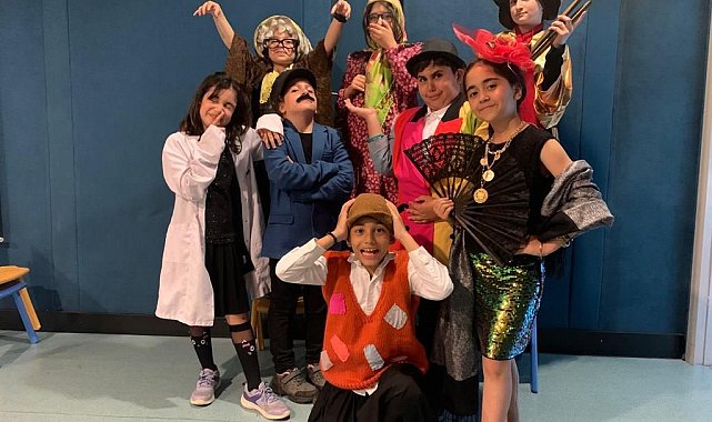 Geleceğin usta oyuncuları Ümraniye Tiyatro Akademisi'nde yetişiyor