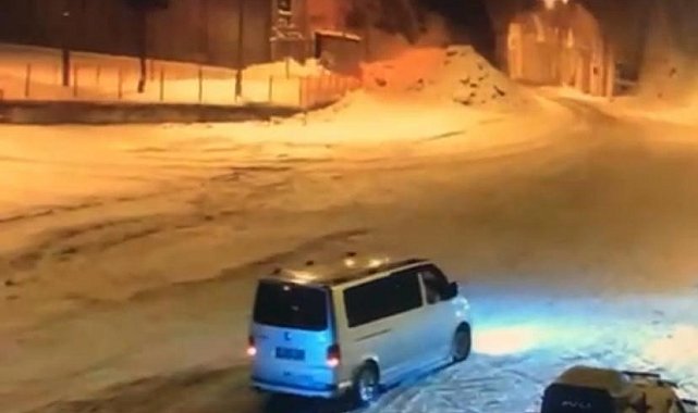 Gümüşhane'de drift yapan 4 araca ceza yağdı