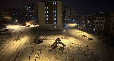 Hakkari ve ilçelerinde eğitime kar engeli