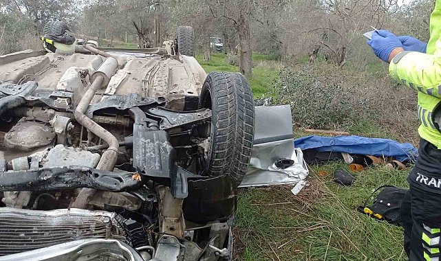 Havran'da otomobil takla attı: 2 ölü