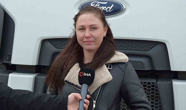 Hayali olan mesleği yaparak 3 çocuğuna bakıyor