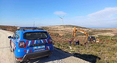 Hazine arazisindeki izinsiz kazıya jandarma baskını