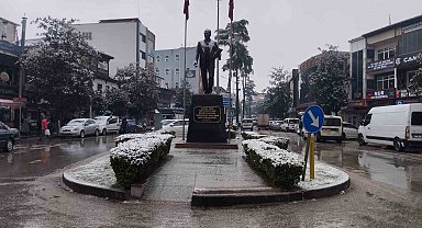 Hendek'te eğitime 2 günlük kar tatili