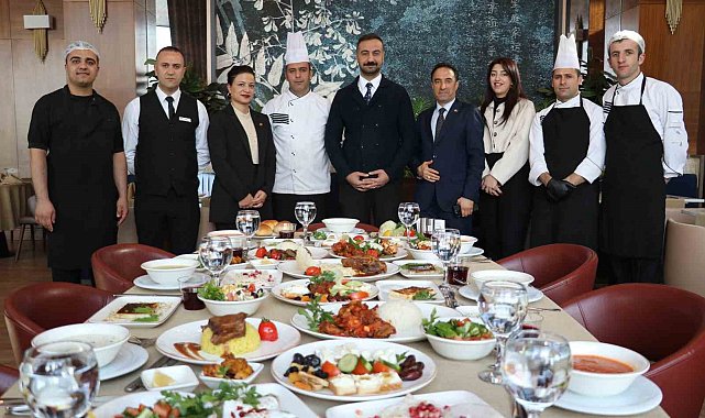 Hilton zengin iftar sofrası ile Ramazan'a hazır