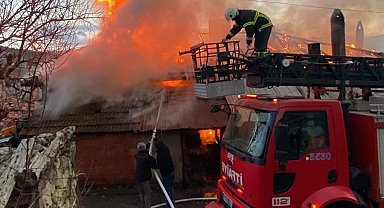 Hisarcık'ta korkutan yangın: 1 büyükbaş hayvan telef oldu