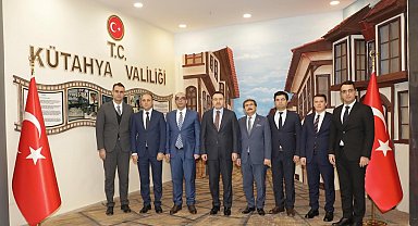 HSK Başmüfettişi ve beraberindeki heyetten Vali Musa Işın'a ziyaret