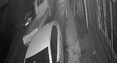 İstanbul'da kamyonet hırsız şüphelisi yakalandı