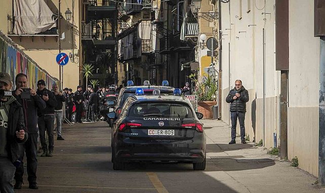 İtalya'da Sicilya mafyasına operasyon: 181 gözaltı