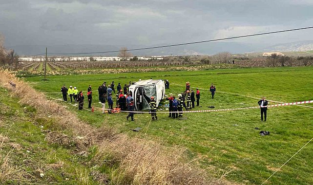 İzmir'den halter şampiyonası için yola çıkan kız öğrencilerden acı haber