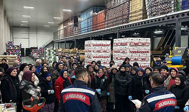 Jandarma, Eğirdir'de kültürel mirası koruma için 103 kişiyi bilgilendirdi