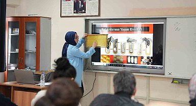 Kadınlara arıcılık eğitimi