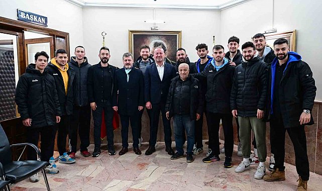 Karacabey Belediyespor voleybolda şampiyonluğa inanıyor