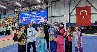 Karamanlı sporcular Wushu Kung Fu Türkiye Şampiyonası'nda madalyalarla döndü