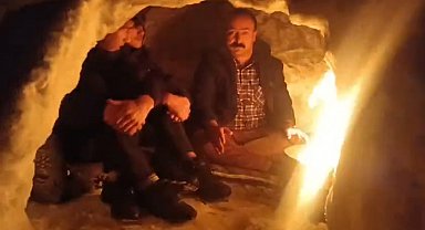 Kardan ev yapıp içinde ateş yaktılar