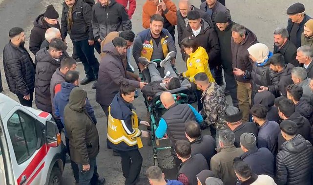 Kars'ta bıçaklı kavga: 1 yaralı