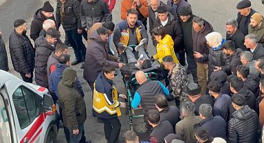 Kars'ta bıçaklı kavga: 1 yaralı