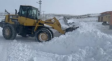 Kars'ta kapalı köy yolu kalmadı