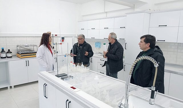 Kars'ta muhtarlara toprak analizi bilgilendirmesi yapıldı