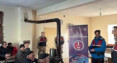 Kars'ta vatandaşlara jandarmadan siber güvenlik eğitimi