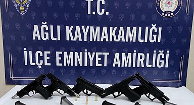 Kastamonu'da ruhsatsız tabancayla yakalanan 2 şahıs gözaltına alındı