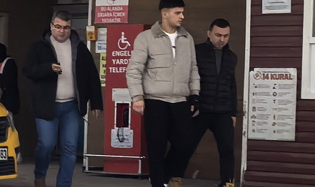 Kavgayı ayırmaya çalışan genç bıçaklandı, şüpheli yakalandı