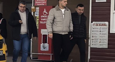 Kavgayı ayırmaya çalışan genç bıçaklandı, şüpheli yakalandı