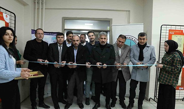 KAYMEK'ten 'Belgelerle Osmanlı'da Palas' sergisi