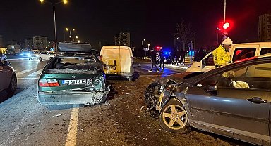 Kayseri'de zincirleme kaza: 1 yaralı