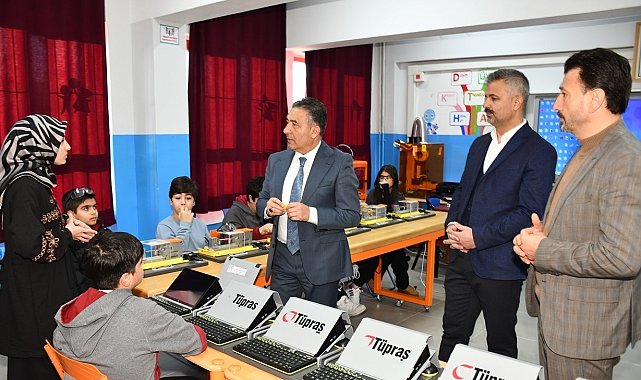 Kırıkkale'de öğrenciler robotik kodlama eğitimi alıyor