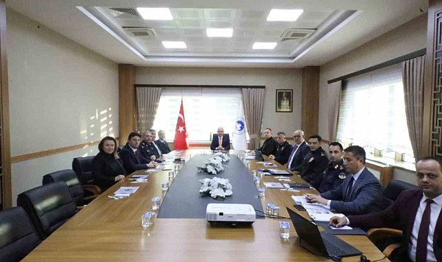 Kırklareli'nde 2024-2025 Eğitim Öğretim Yılı Üniversite Güvenlik Koordinasyon toplantısı yapıldı