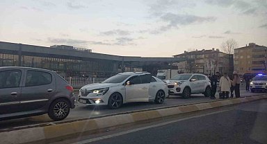 Kırklareli'nde 4 araç birbirine girdi