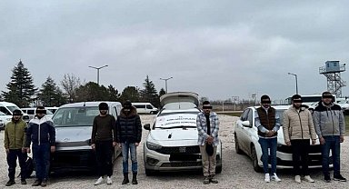 Kırklareli'nde 66 kaçak göçmen yakalandı