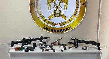 Kırklareli'nde sosyal medyadan silah paylaşımı yapan şüpheliler yakalandı